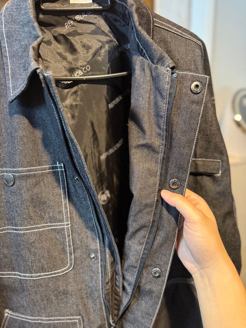 REPUBLIC ダークグレー デニムジャケット＋スノーボードソックス　２足付き