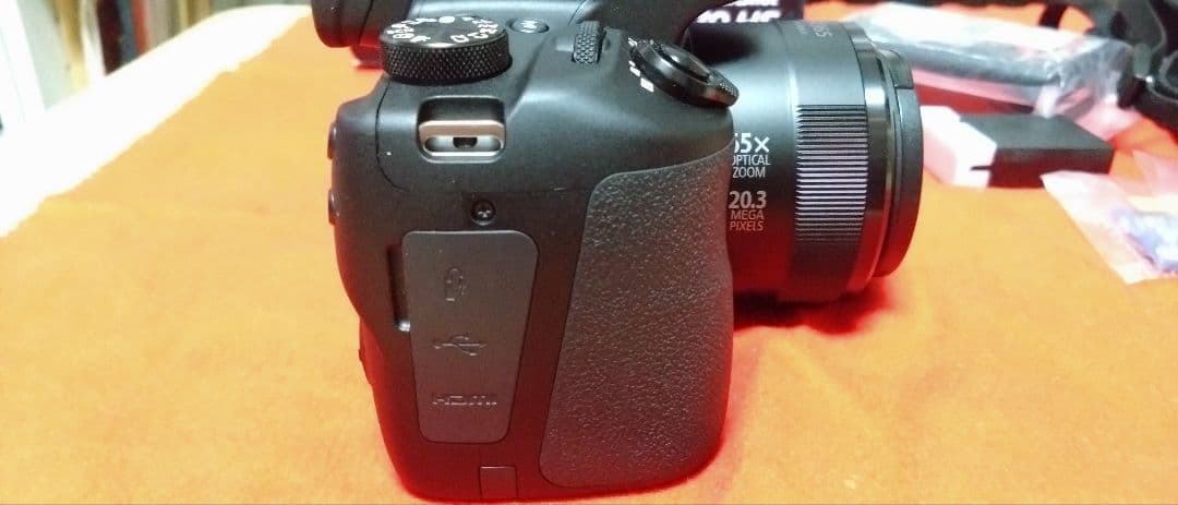 k*迎様 Canon PowerShot SX70 HS 本体と付属品