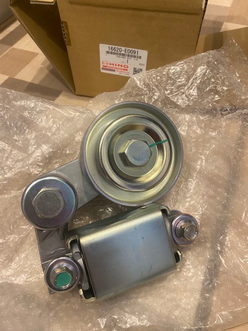 MMAセット日野純正新品⭐︎プロフィア他、E13C用ファンベルトオート