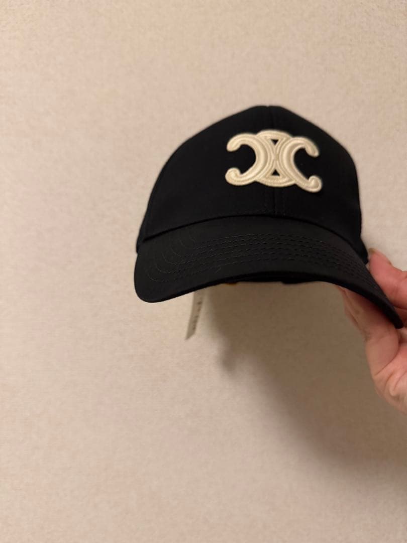 【美品】CELINE ブラック ベースボールキャップ