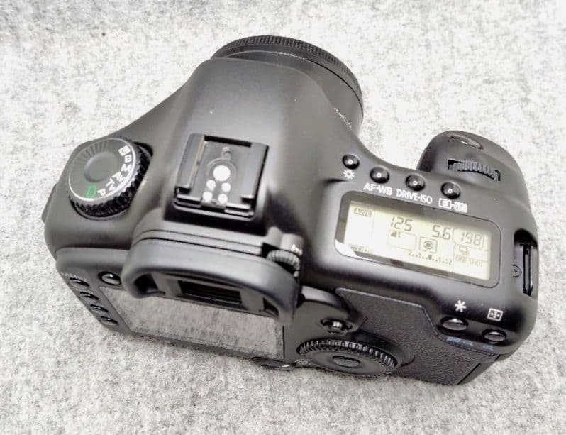 Canon EOS 5D初代 EF50mm F1.8 II付 美品