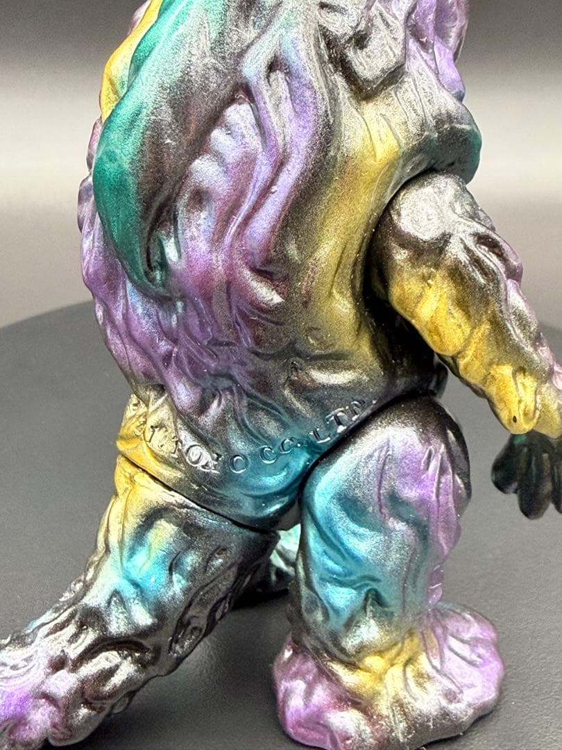 ま*る様 M1号 ヘドラ ミドルサイズ 黒成型×金×紫×緑｜ソフビ｜ブルマァク｜