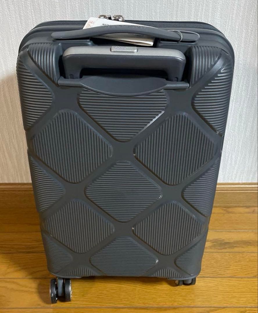 （新品未使用）アメリカンツーリスタースーツケース　機内持ち込みSサイズ
