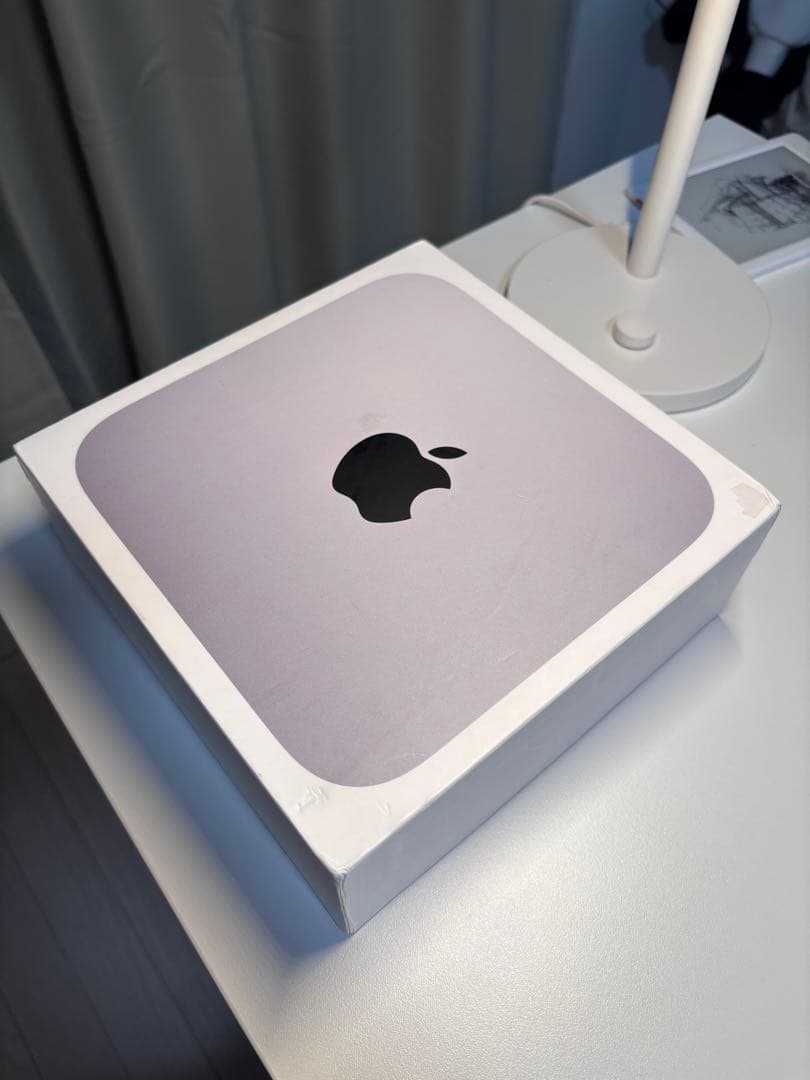Apple Mac mini (M1, 2020) 8GB 256GB シルバー