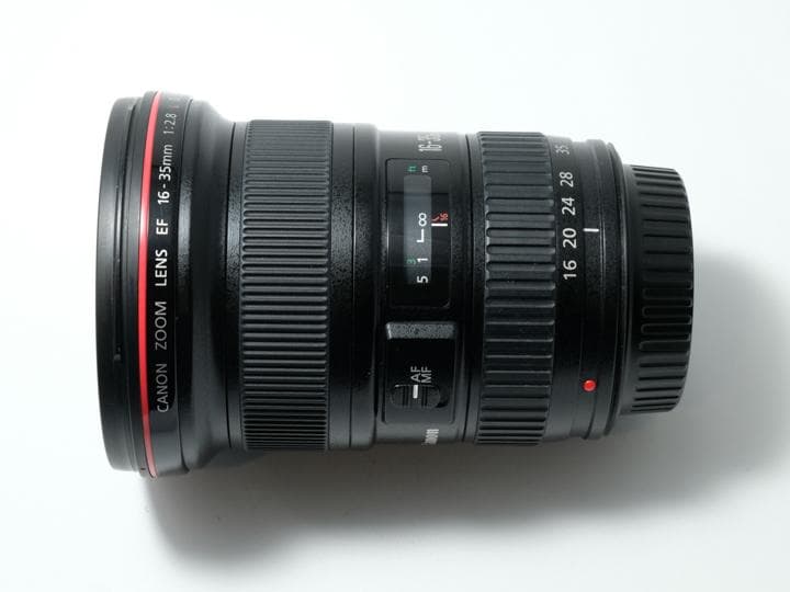 Canon EF 16-35mm F2.8 L II USM ズームレンズ