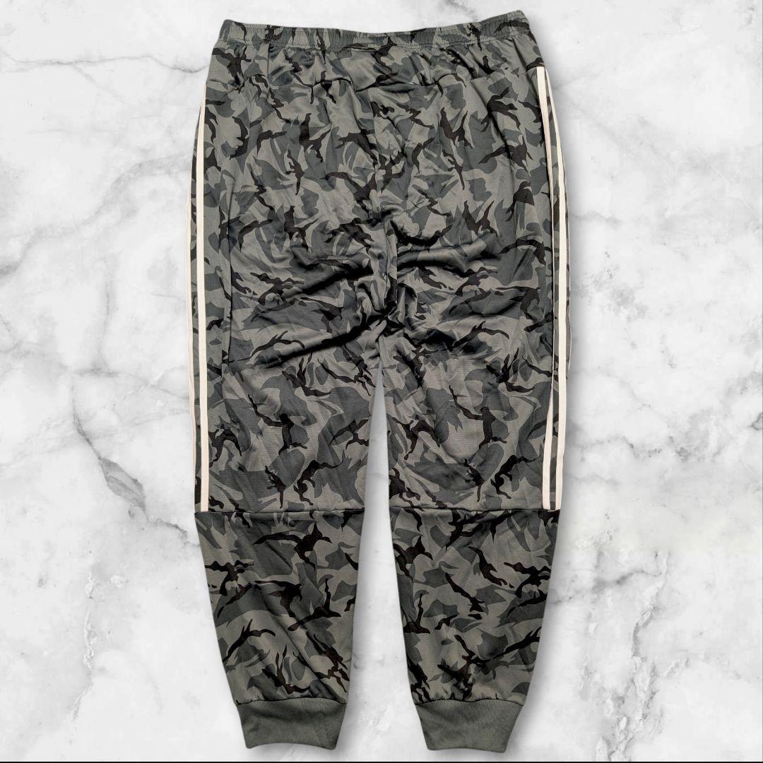 ビックサイズ adidas 迷彩柄 パーカー パンツ 5XO セットアップ