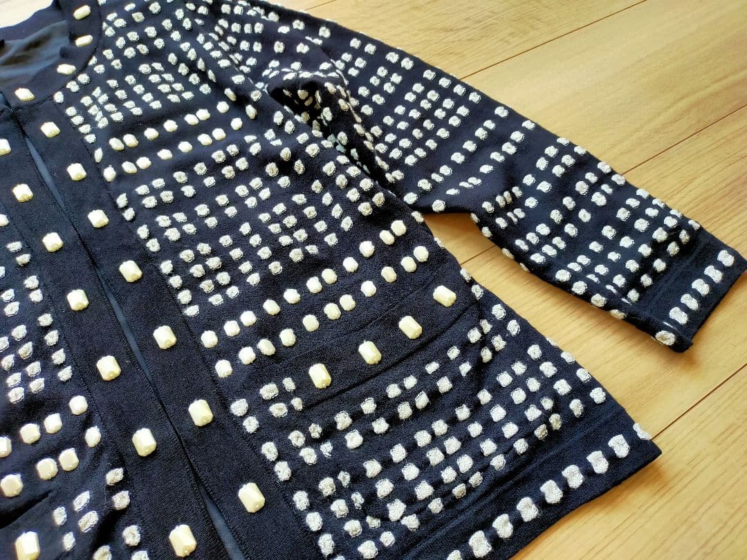 極美品YUKI TORII ユキトリイ 黒華やか上品ドットリ柄カーディガン40