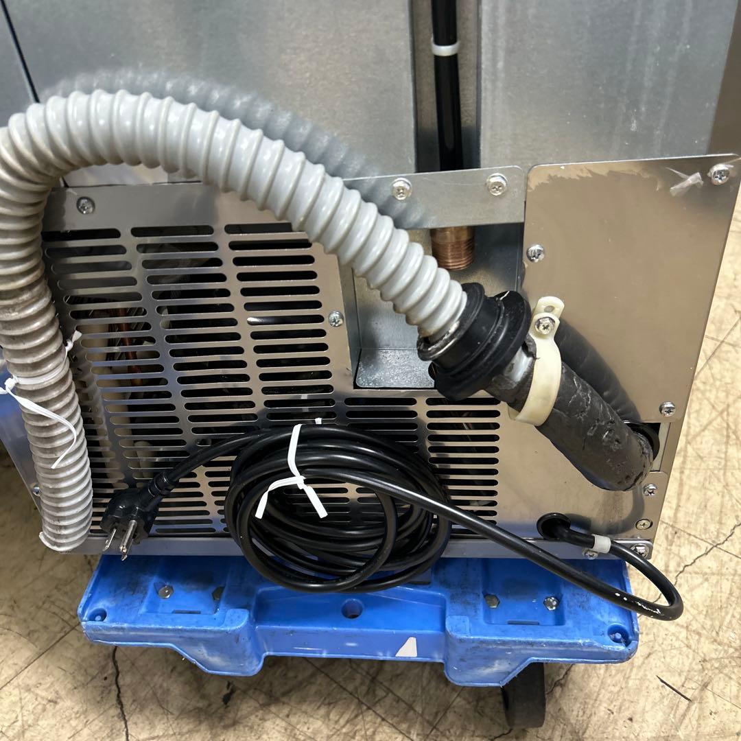 7066 パナソニック 業務用製氷機 SIM-S2500 2015年製