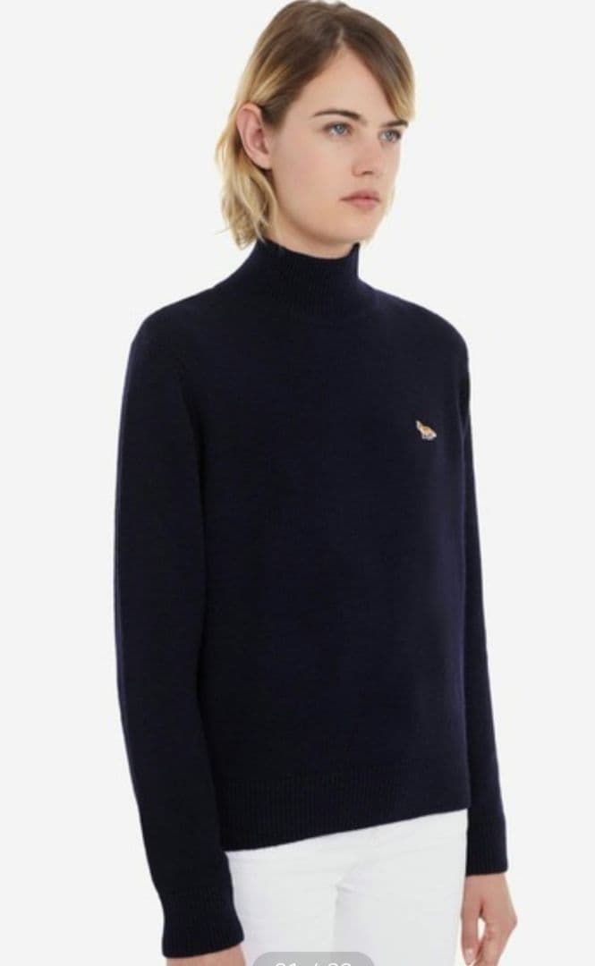 ニットS BABY FOX PATCH BOXY TURTLENECK