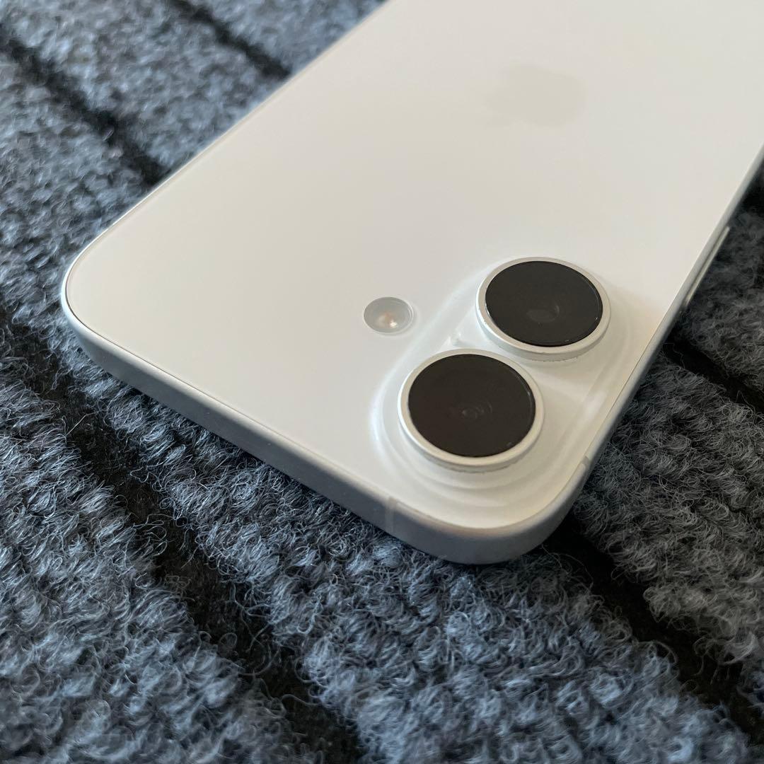 192 iPhone16 128GB SIMフリー　ホワイト