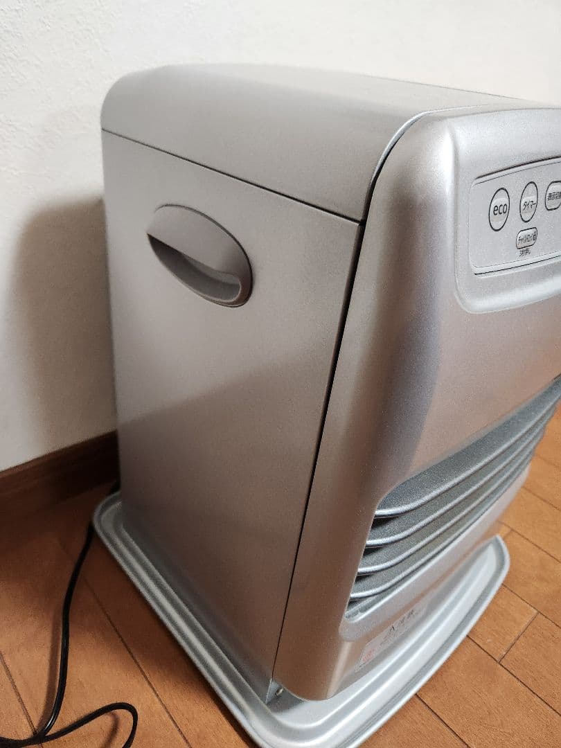 ダイニチ 石油ファンヒーター 2022年製 FW-25S3