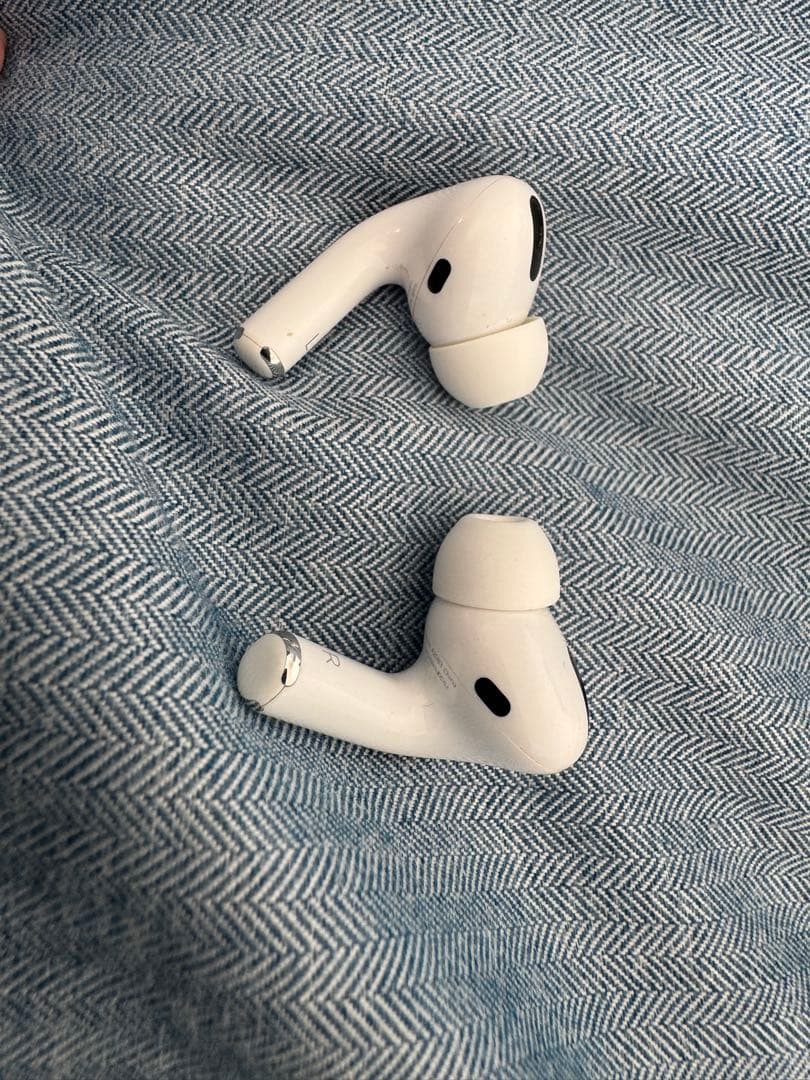 Apple AirPods Pro2 第2世代 lightning