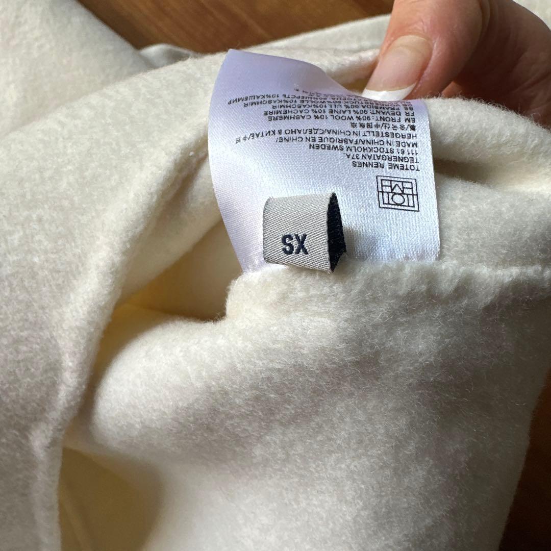 m*い様 TOTEME アイボリー Vネックニット XS カシミヤ