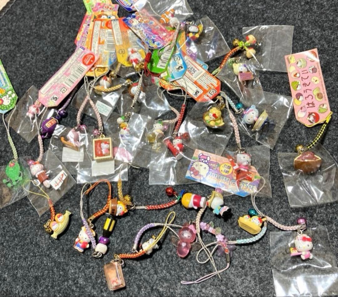 ご当地キティまとめ売り根付など