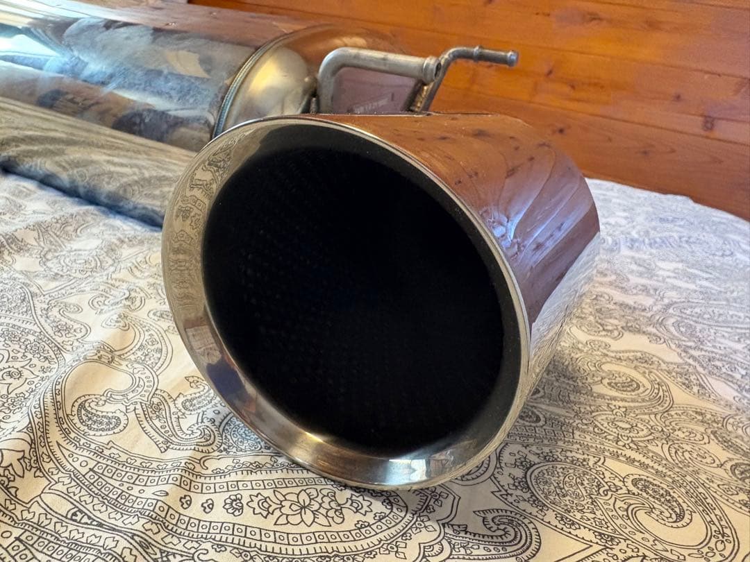 中古美品BRZ　ZD8 STIパフォーマンスマフラー