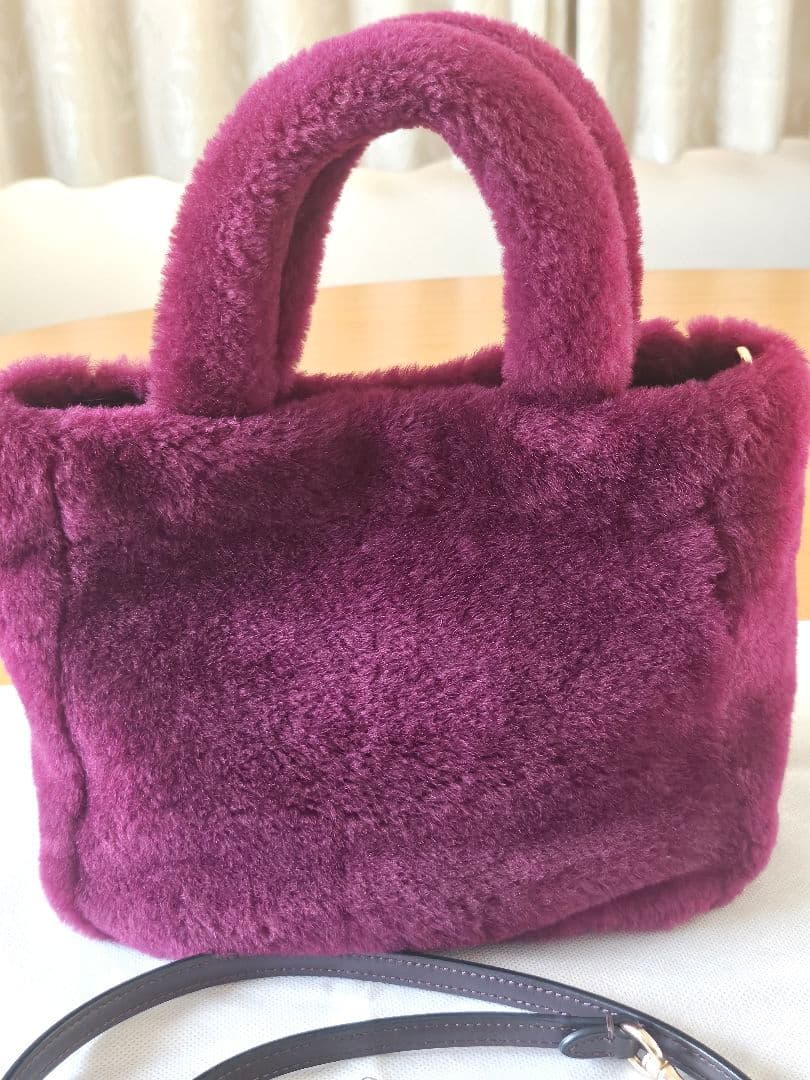 【美品】COACHショルダーバッグモコモコ