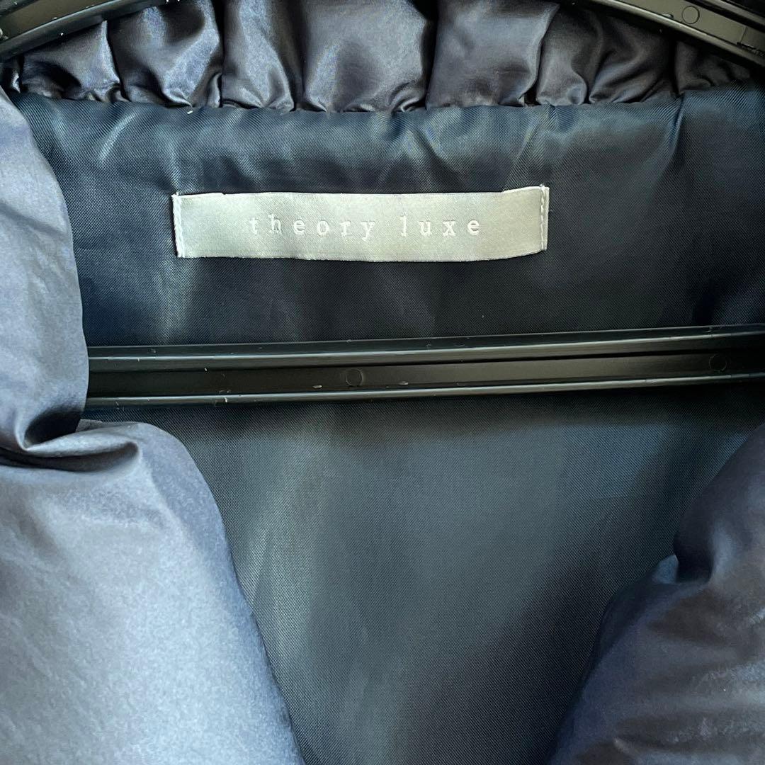 週末値下げ中【ハイクラスクリーニング済】theory luxe 軽いダウンコート