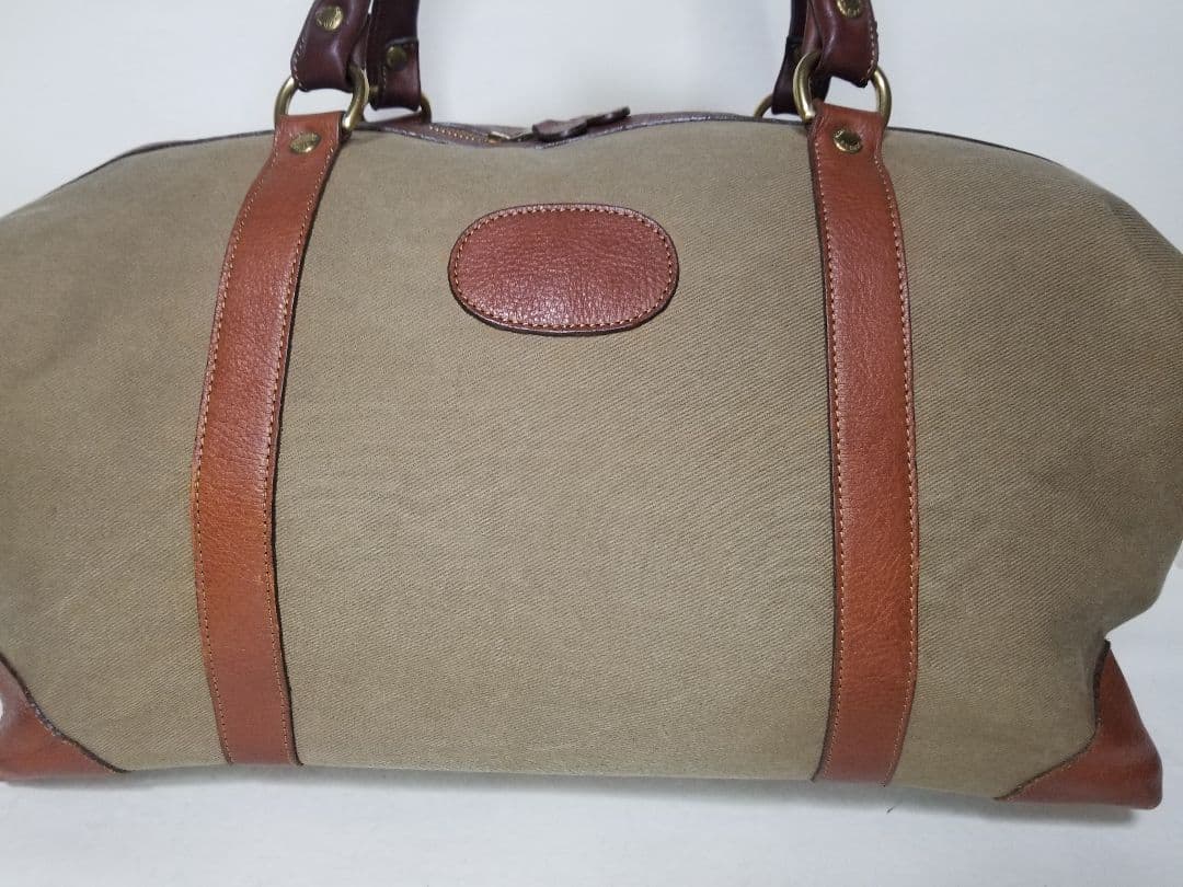 ボストンバッグ ベージュとブラウン