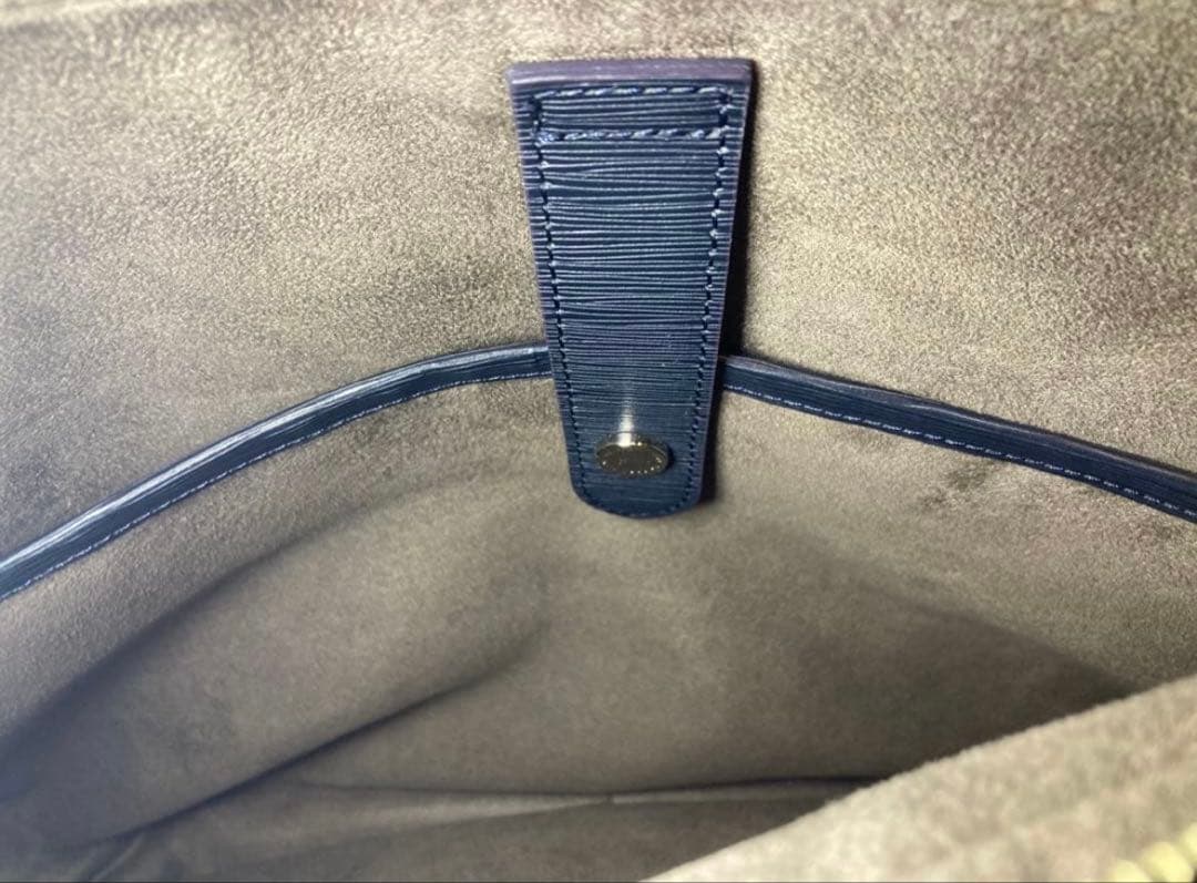 PELLE MORBIDA ブリーフケース キャピターノ 2室 ネイビー