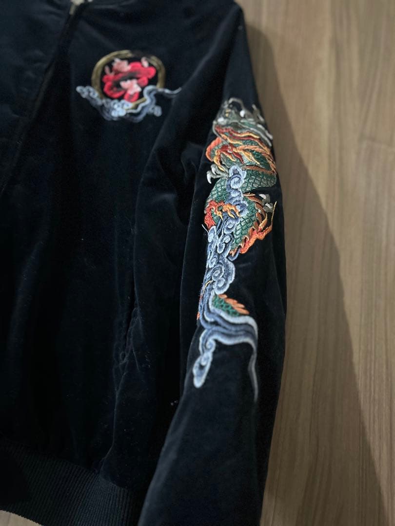 リナ【オスティア・ジャパン衣】黒のベロアスカジャン 龍刺繍　M