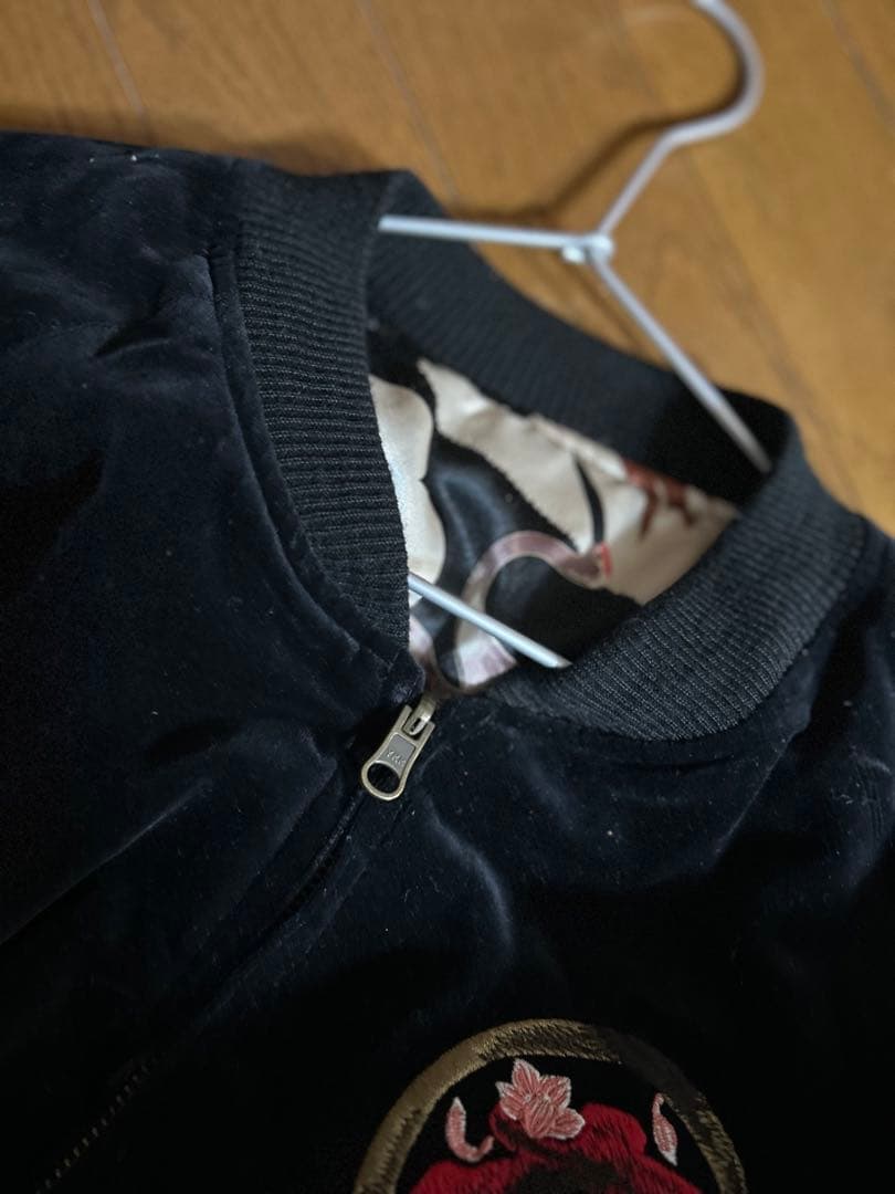 リナ【オスティア・ジャパン衣】黒のベロアスカジャン 龍刺繍　M