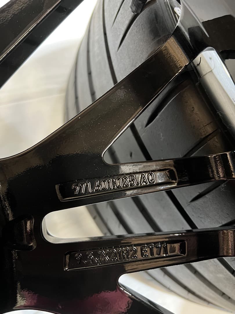 ★ポルシェ パナメーラ 971 オプション純正 21インチ