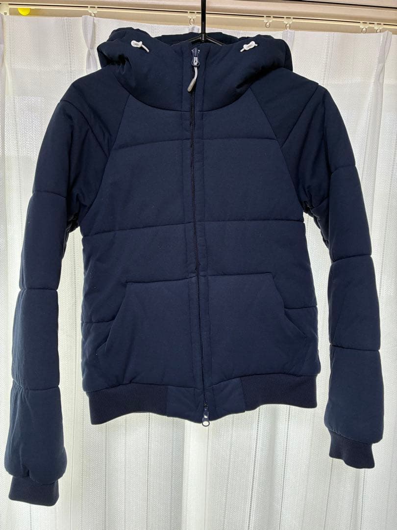 未使用に近い‼️Helly Hansen ダウンジャケット M ヘリーハンセン