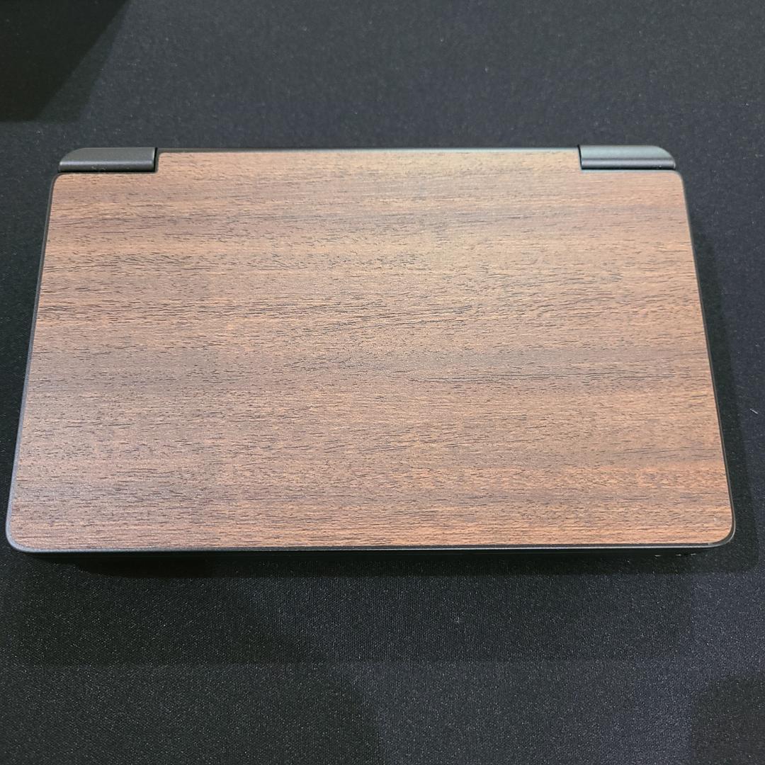 GPD WIN Mini 2024 木目スキンシール貼付済