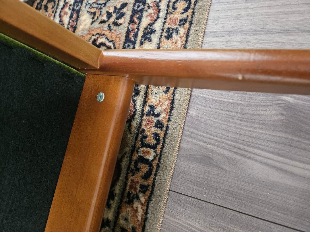 カリモク　kチェア2シータ－　モケットグリーン