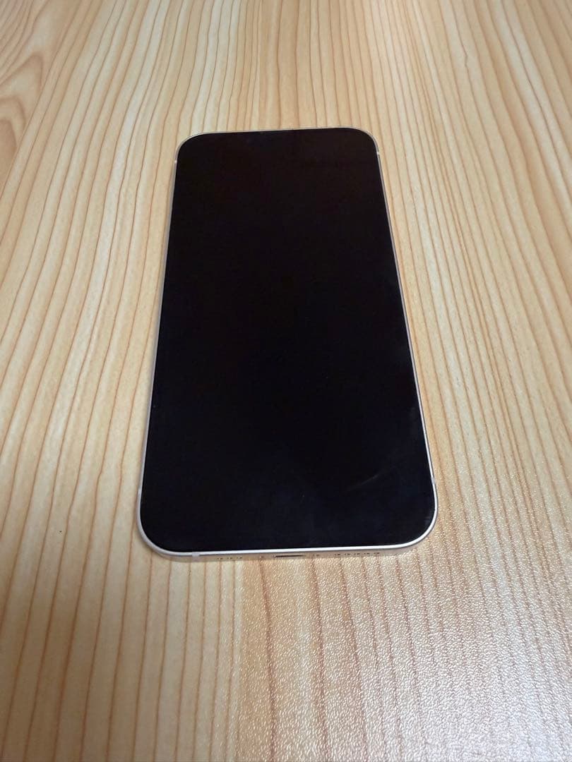 Apple iPhone 13 ホワイト 本体付属便無し