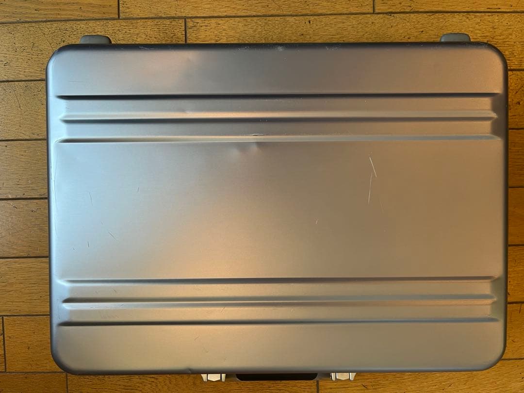 【ZERO HALLIBURTON】アタッシュケース　ブルーシルバー