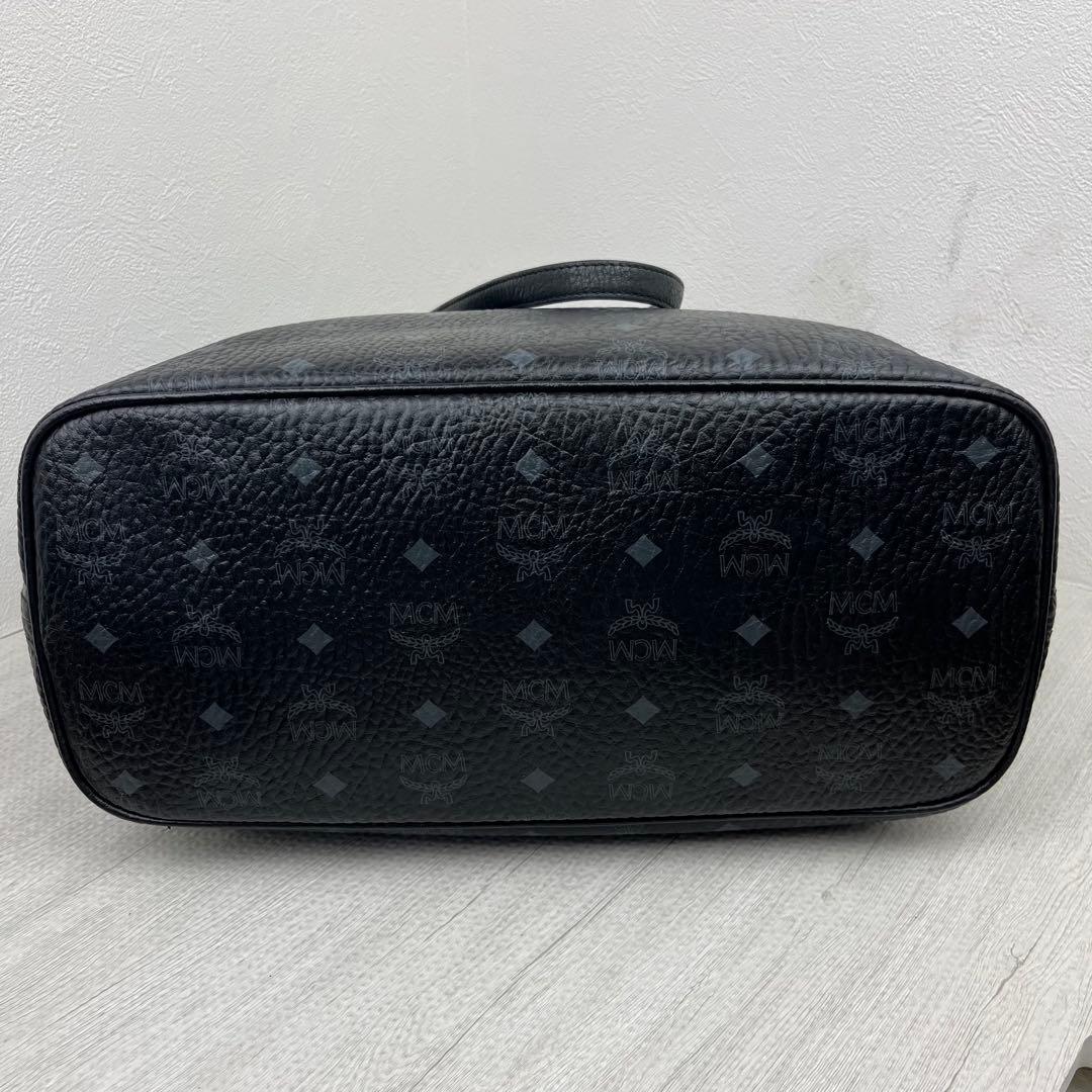 美品✨ MCM トートバッグ ヴィセトス モノグラム レザー ブラック A4◎
