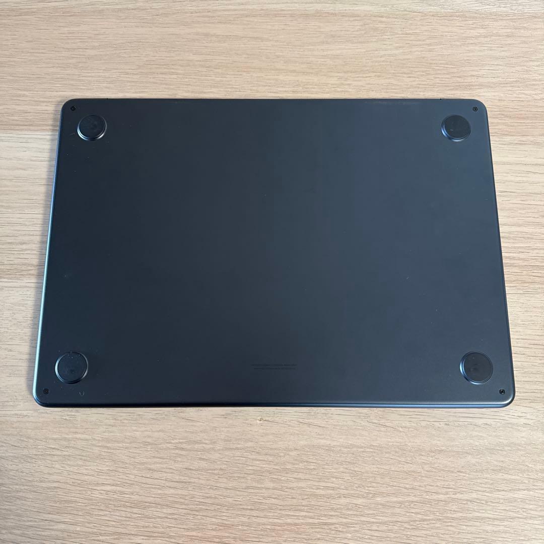 MacBook Air 13インチ M2 8GB 512GB