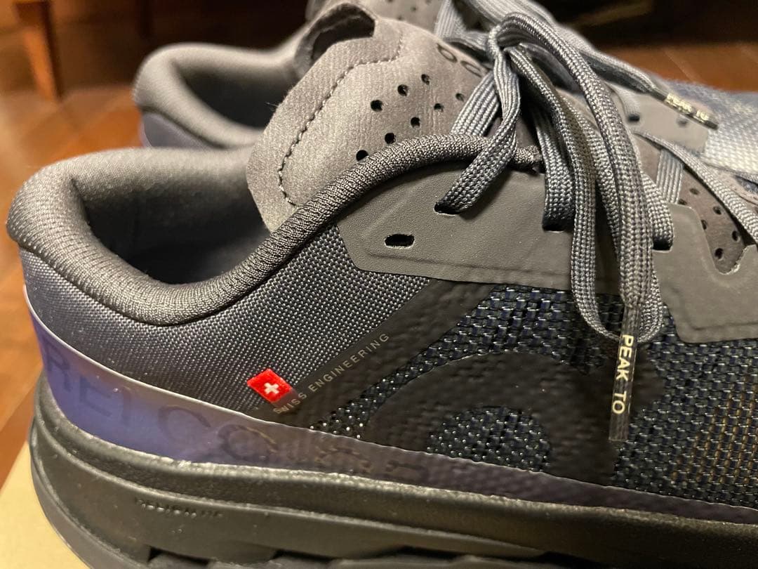 BEAMS 【別注】On × REI Co-op / Cloudultra 3