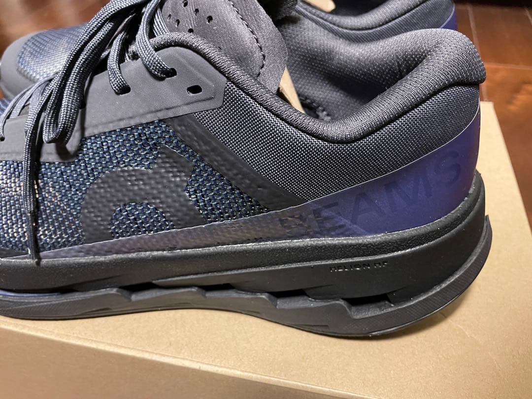 BEAMS 【別注】On × REI Co-op / Cloudultra 3