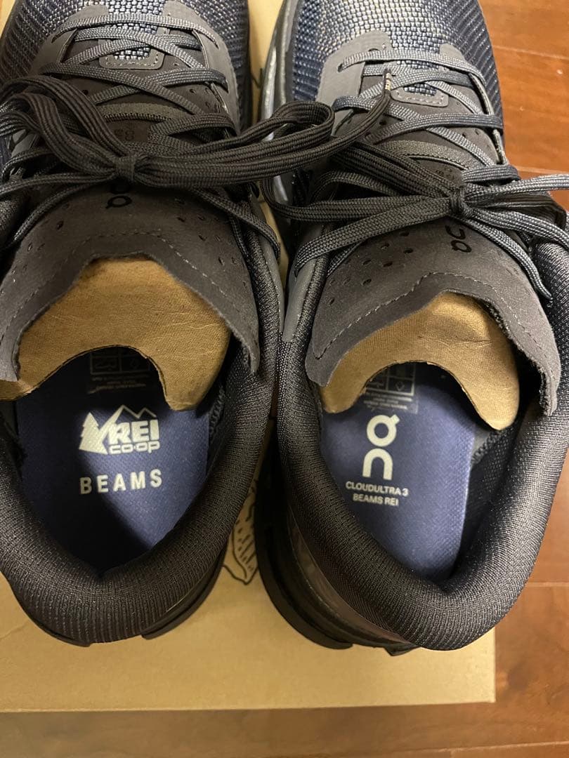 BEAMS 【別注】On × REI Co-op / Cloudultra 3