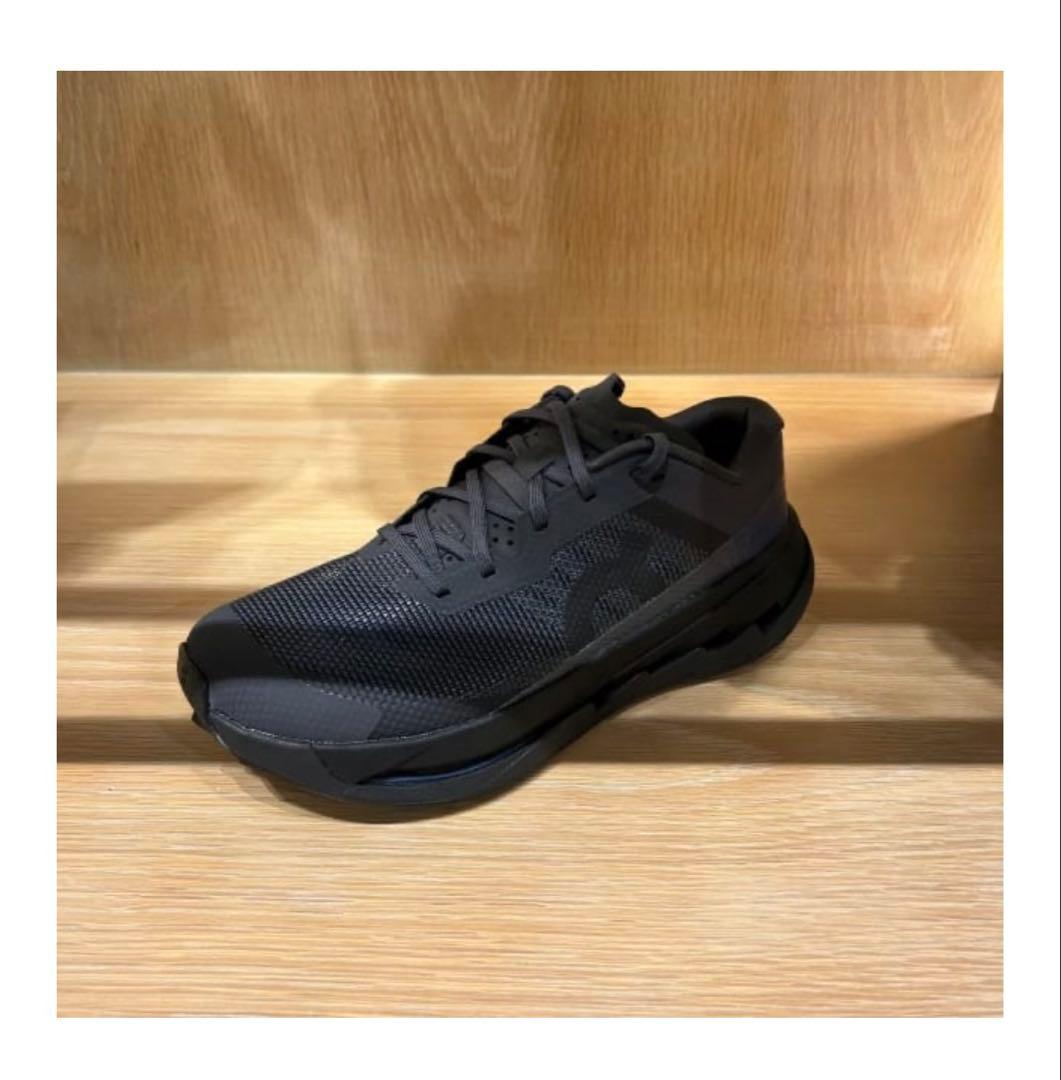 BEAMS 【別注】On × REI Co-op / Cloudultra 3