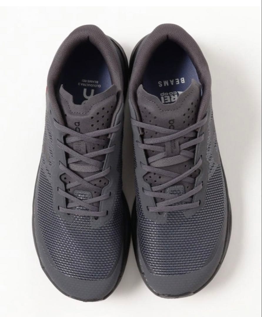 BEAMS 【別注】On × REI Co-op / Cloudultra 3