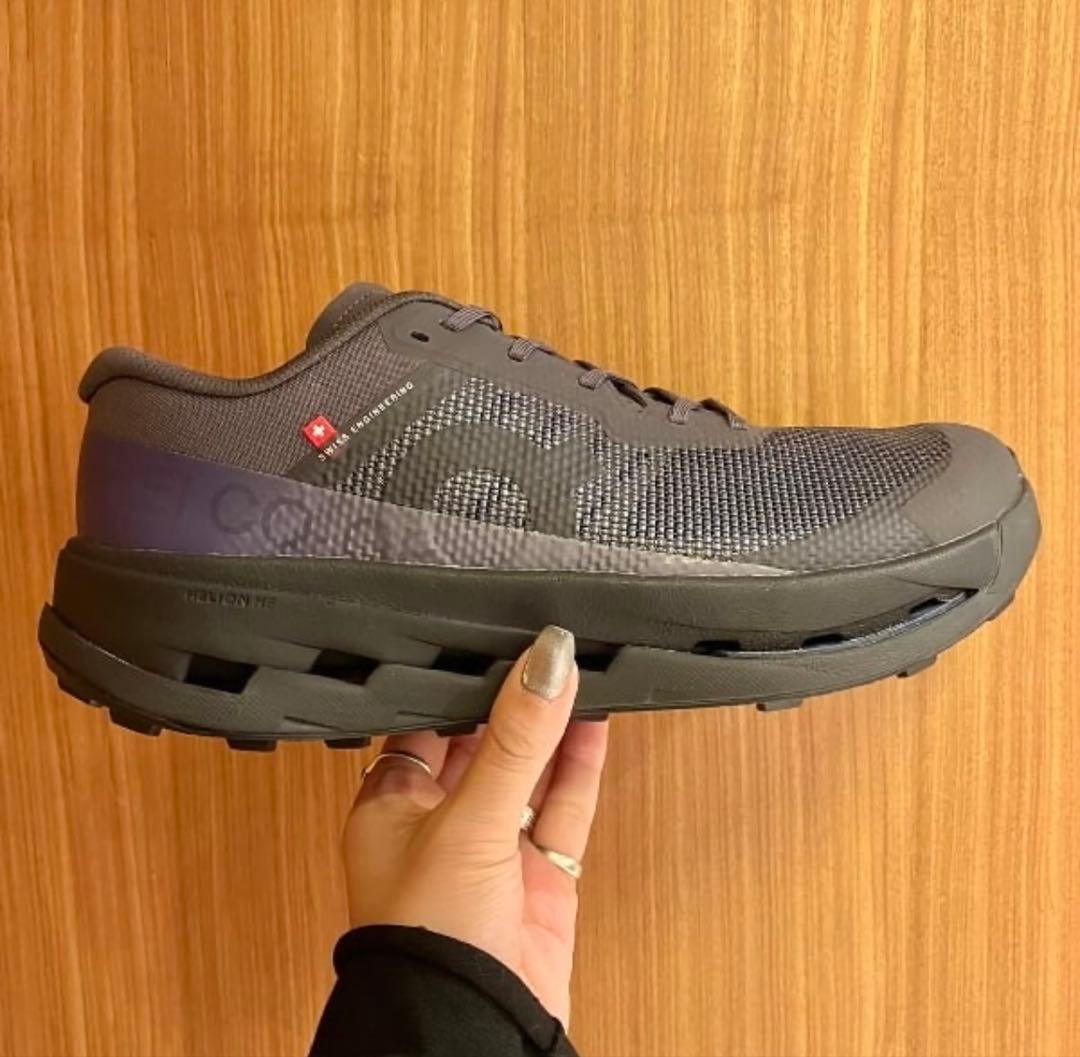 BEAMS 【別注】On × REI Co-op / Cloudultra 3