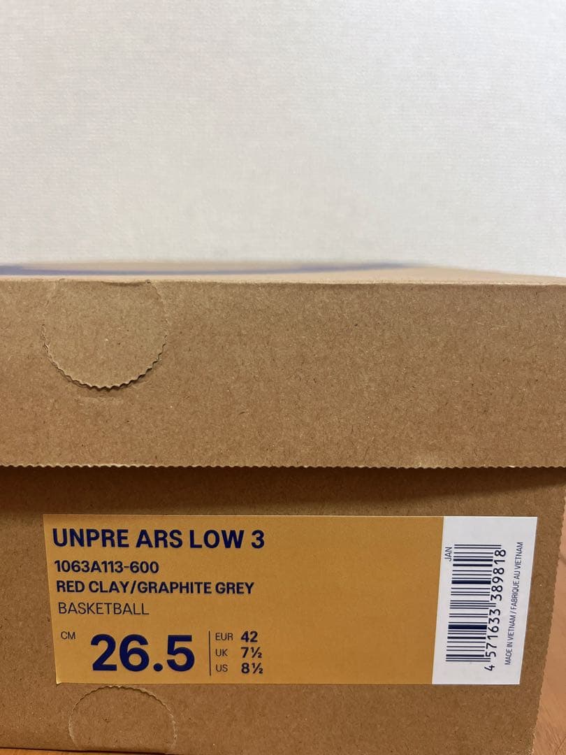 asics アンプレアルス　ロー3