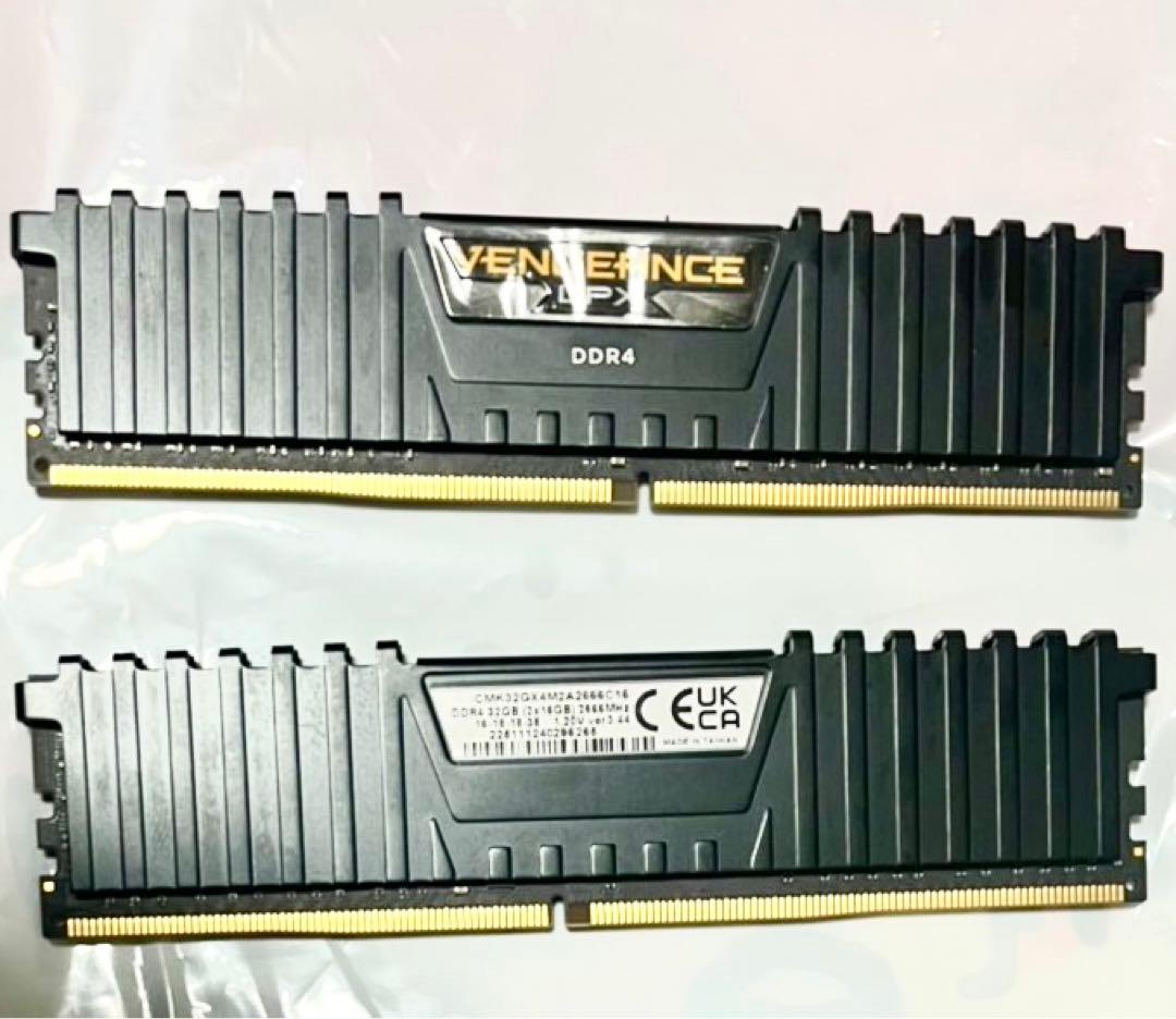 コルセア Vengeance LPX DDR4 メモリ16GB2枚 ジャンク