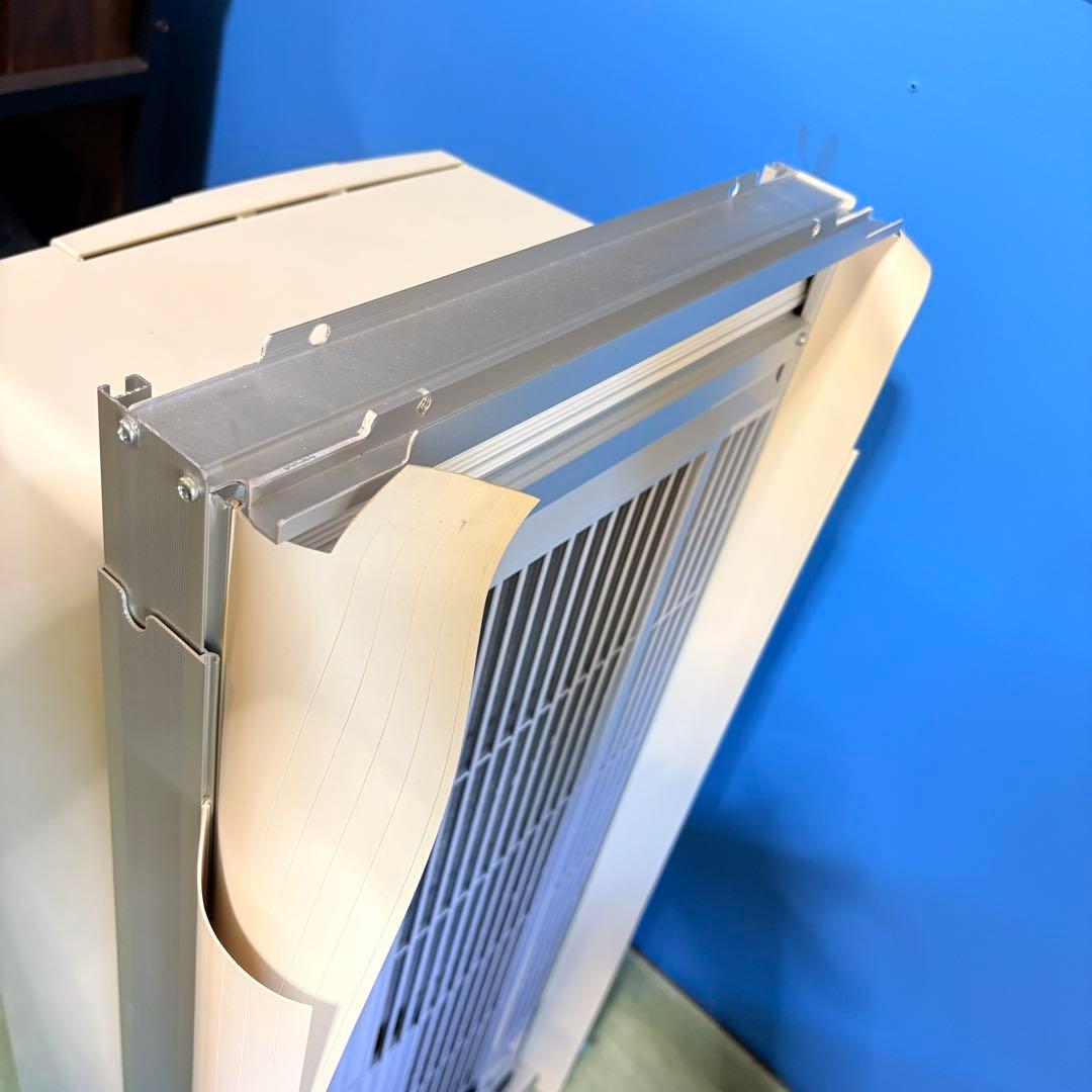 コロナルームエアコン　窓用 2023年製 取付け枠 リモコン付き 部品あり