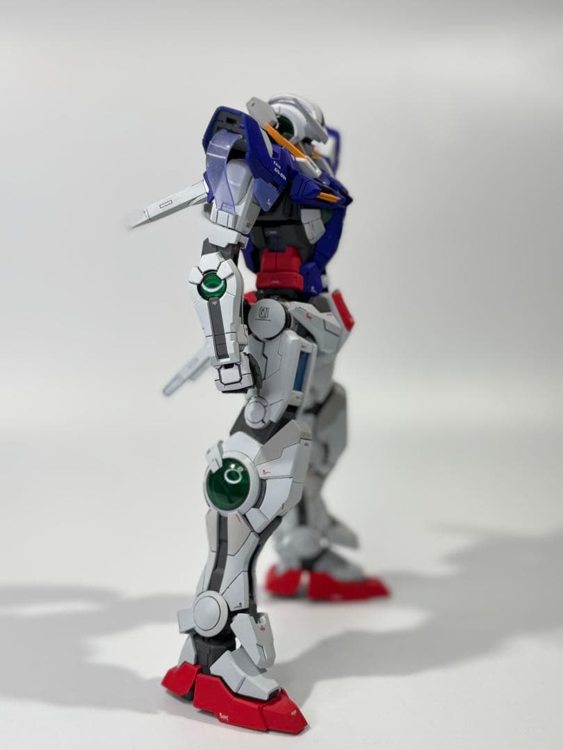 【大幅値下げ中】　MG 1/100 ガンダムエクシア