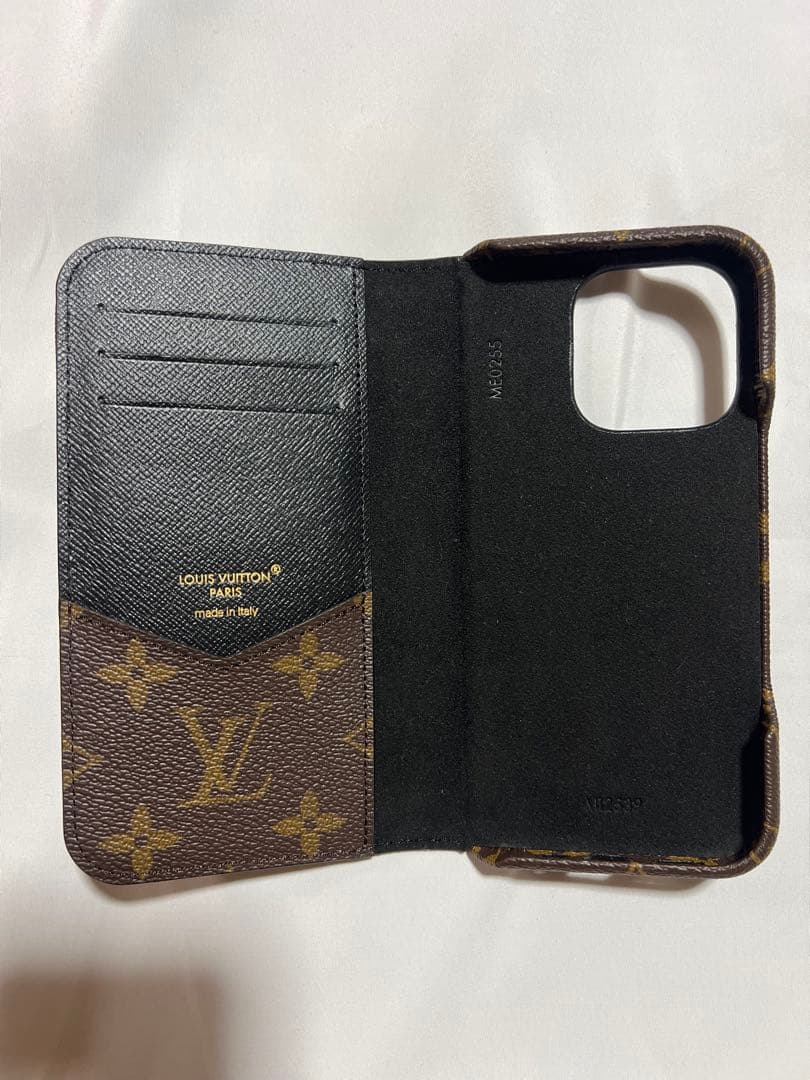 【新品未使用】ルイヴィトン iPhone16Pro 手帳型ケース 日本限定