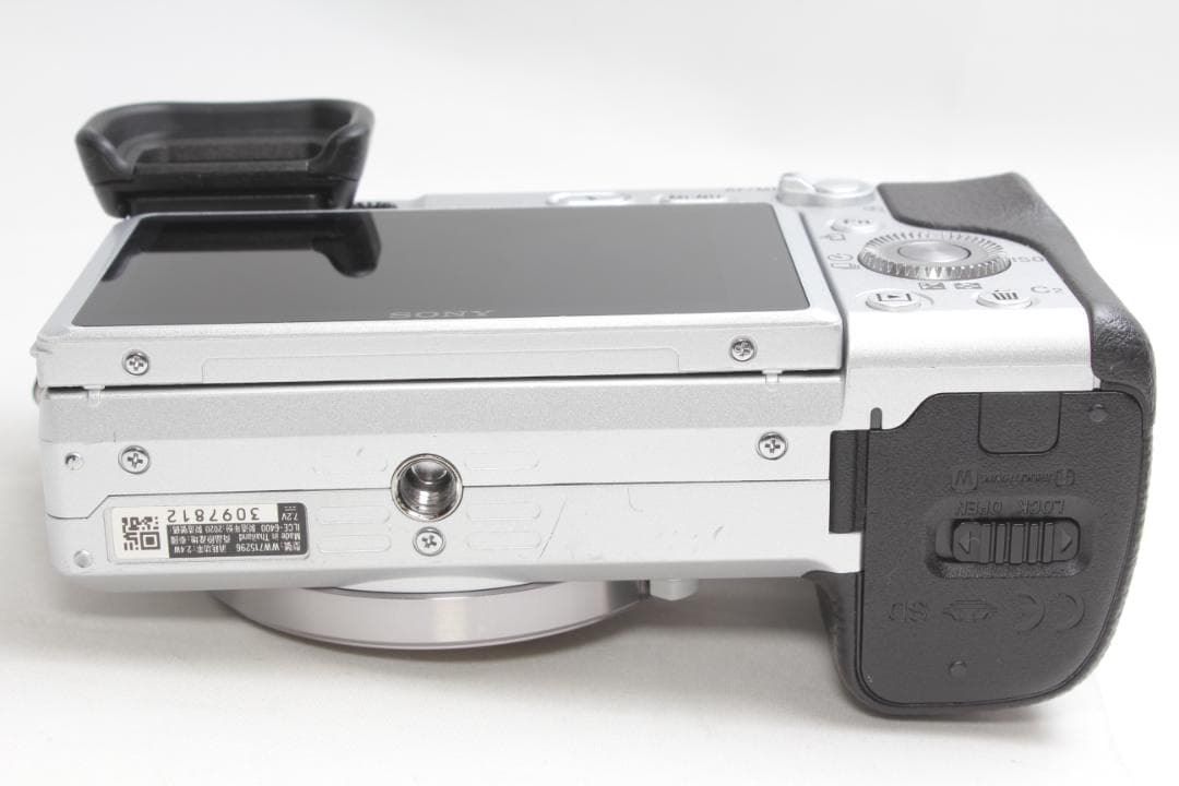❤️ショット数極少❤️SONY α6400 パワーズームレンズキット シルバー