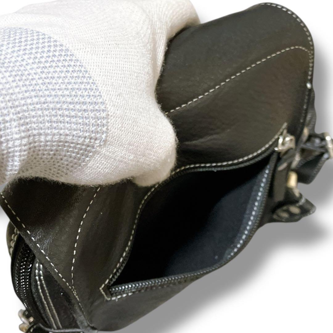 ワイルドハーツ 良品 3way y2k スタッズ 多収納 ボディバッグ ブラック