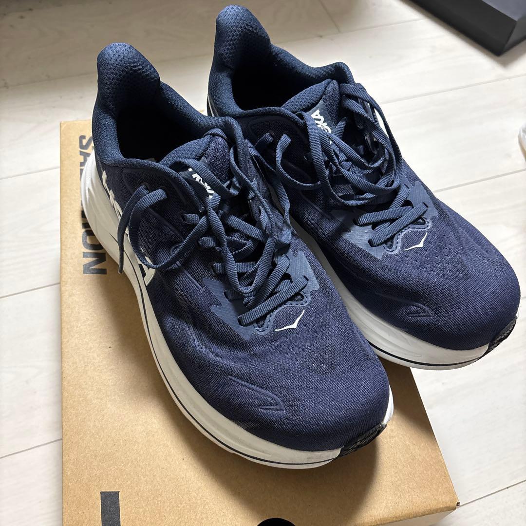 HOKA CLIFTON 10 ワイド　25.5cm