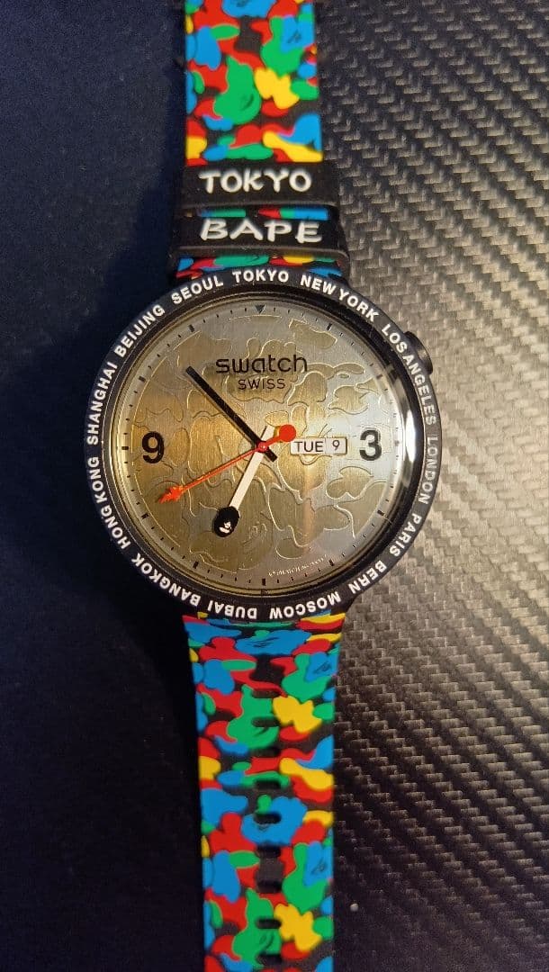 Swatch BAPEコラボ 時計 カラフル ラバーベルト