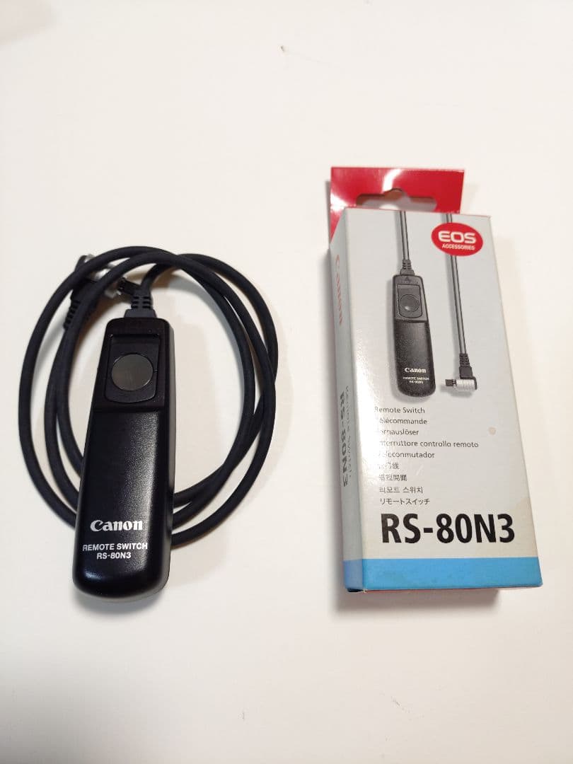 EOS 50D　EF-S18〜200mmIS 　 カメラバッグ他