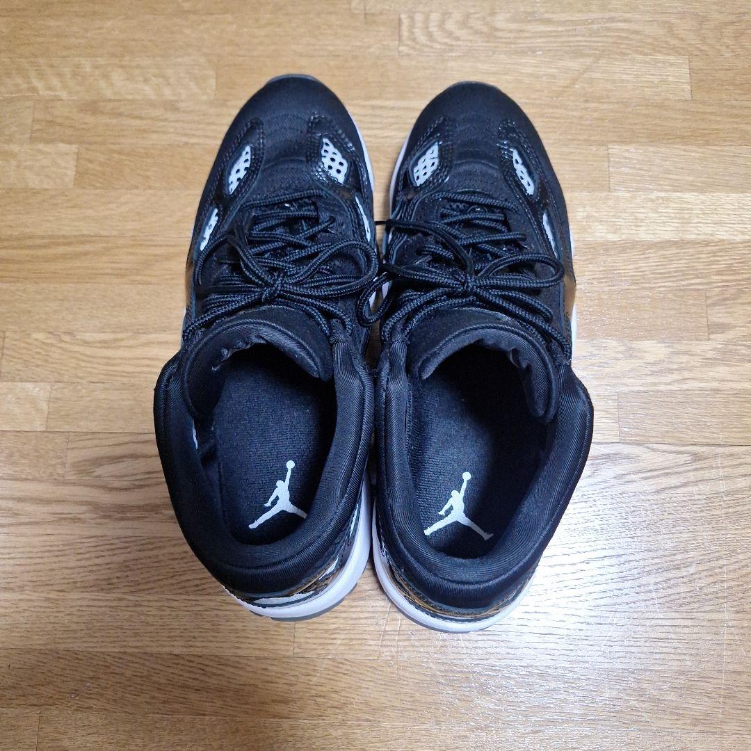やす様　NIKE　AIR JORDAN11Retro Low IE 27.5cm